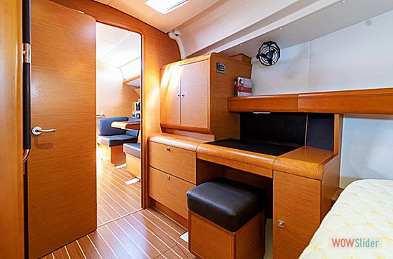 Forward-Stateroom-Looking-Aft