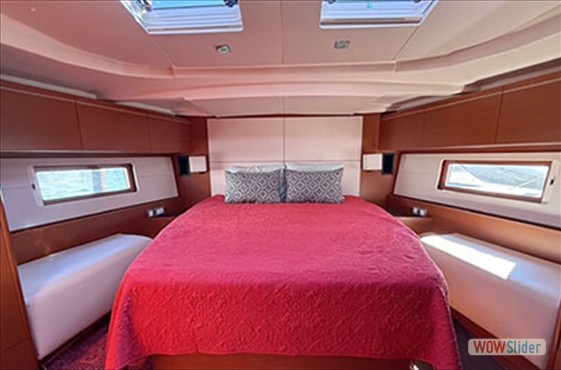 Forward-Stateroom