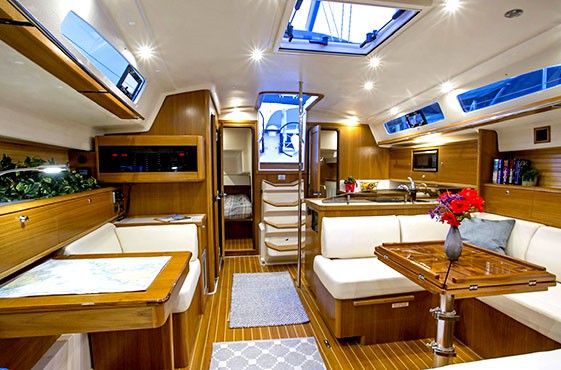Salon Aft